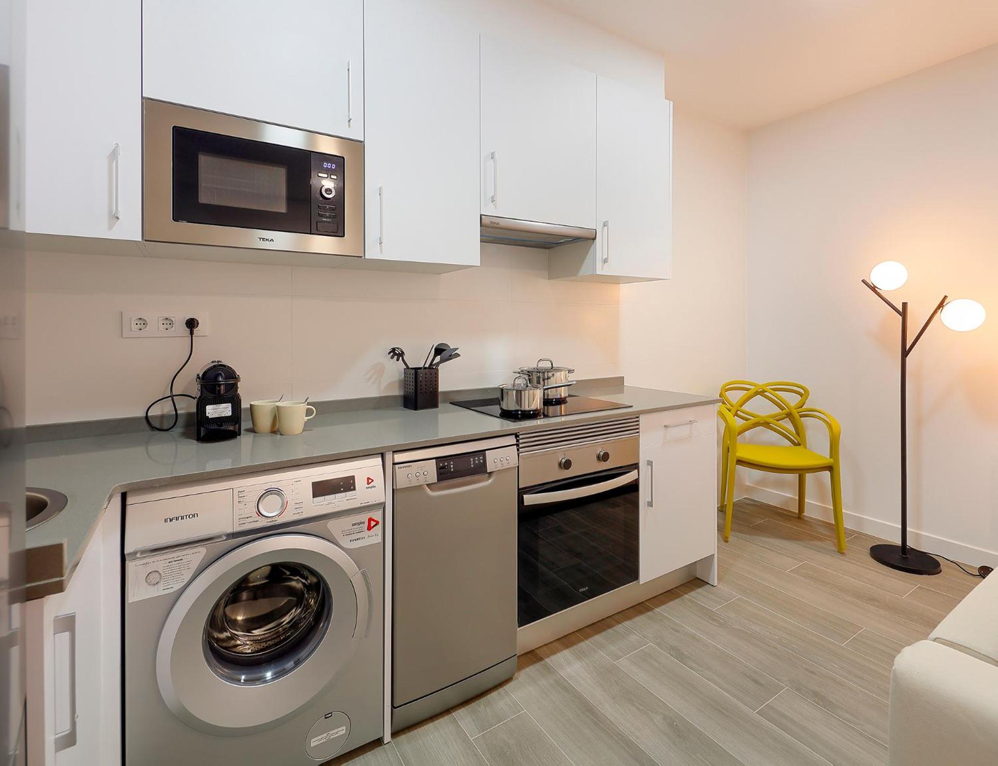 Apartamentos Sobrecantu Oviedo Esterno foto